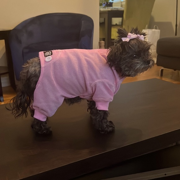 Fir baby pajamas. Cuddle up with them in this adorable pink comfy PJ in size XS - Picture 2 of 10